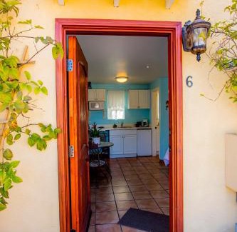 Leucadia Hotel | Leucadia Beach Inn