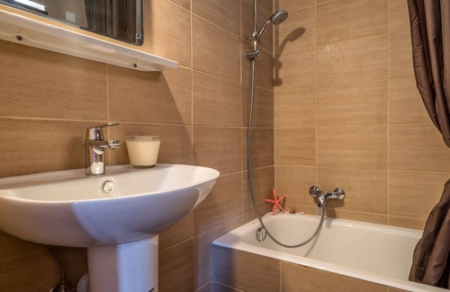 Xirokastello Hotel | Levantino Studios