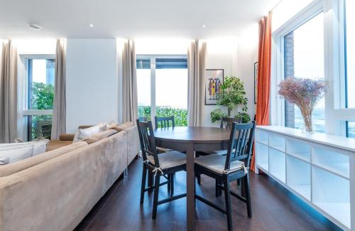 Nine Elms Apartment | Lexington Suite Devereux Residences