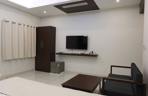 Tiruchirappalli Hotel | LGP Residency