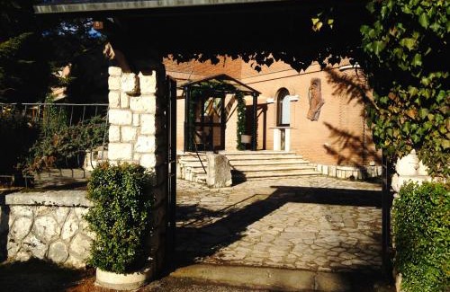 Pescasseroli Hotel | LH Albergo il Picchio