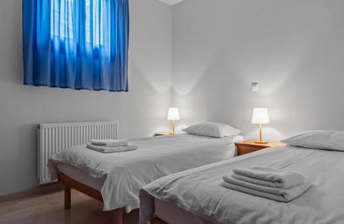 Makry Gialos Apartment | Liakoto Stonewall House Groundfloor