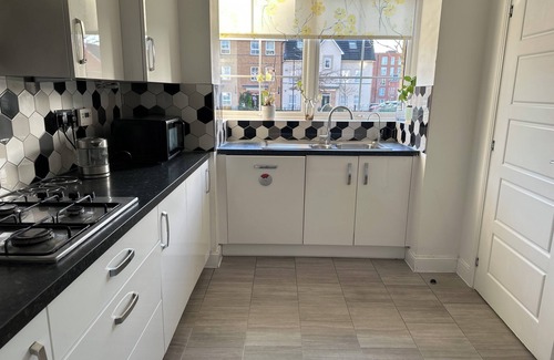 Basingstoke House | Liddle House Haven