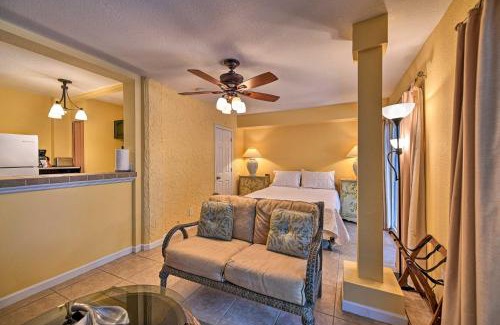 Sarasota Apartment | Lido Key Hideout with Patio and Yard and Walk to Beach!