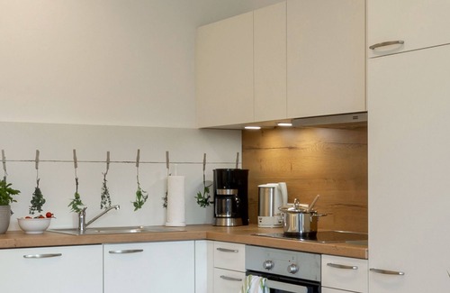 Gammendorf Apartment | Liebevolle und Helle Ferienwohnung auf dem Ferienhof Wichtelweide auf Fehmarn