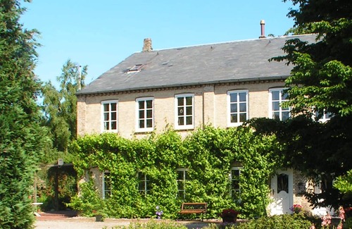 Gammendorf Apartment | Liebevolle und Helle Ferienwohnung auf dem Ferienhof Wichtelweide auf Fehmarn
