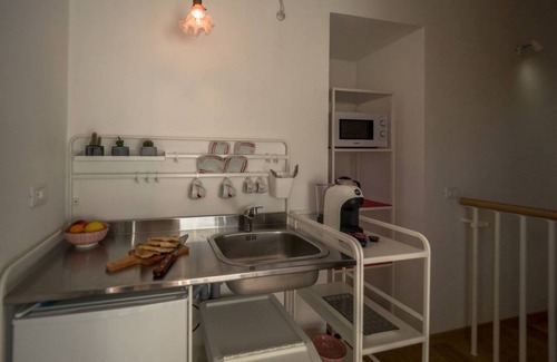 Manarola Apartment | Liersena Sea View Mini Villa with AC