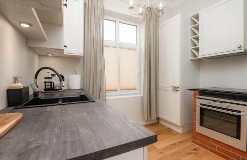 Parnu Apartment | Light and bright - central stay