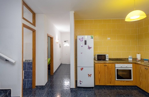 La Aldea de San Nicolas House | Lightbooking Gadi House Tasarte terraza y barbacoa