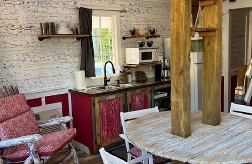 Bayfield Cabin | Lighthouse Cabin Deluxe #5 on map