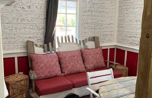 Bayfield Cabin | Lighthouse Cabin Deluxe #5 on map