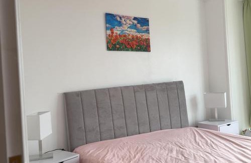 Dovercourt Apartment | Lighthouse Lodge