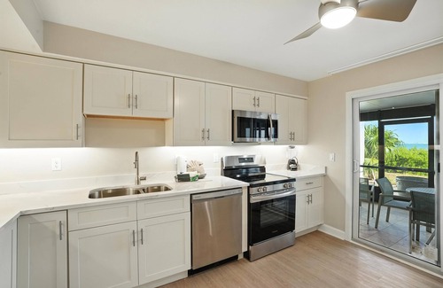 Sanibel Resort | Lighthouse Resort and Club