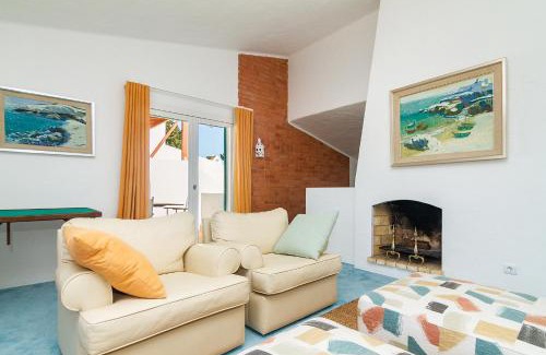Prainha Villa | Liiiving in Algarve - Alvor Blue Villa