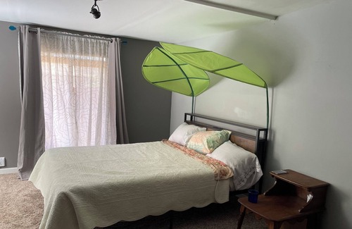 Oak Grove House | Lil Red Bungalow by the River