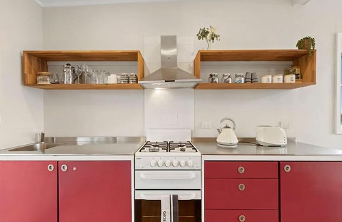 Malua Bay House | Lil Shack by the Sea