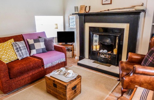 Lossiemouth House | Lilac Cottage