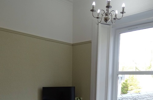 Newport-On-Tay Bed & Breakfast | Lillian May BnB