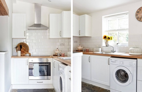 Whitecroft Cottage | Lilly Cottage