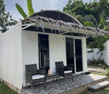 San Juan House | Lily Paradise