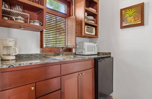 Barrero Apartment | Limón y Playa | Luxury Tropical Getaway in Rincón