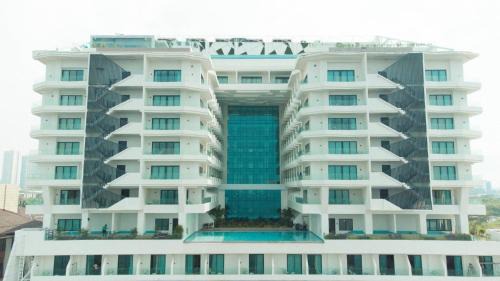 Pasay Hotel | Lime Resort Manila
