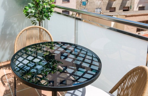 El Camp de l'Arpa del Clot Apartment | Limehome Barcelona Carrer de Besalú 82