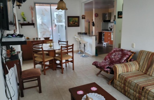 Anapoima House | Linda casa en Anapoima capacidad hasta 9 personas en Condominio con piscina