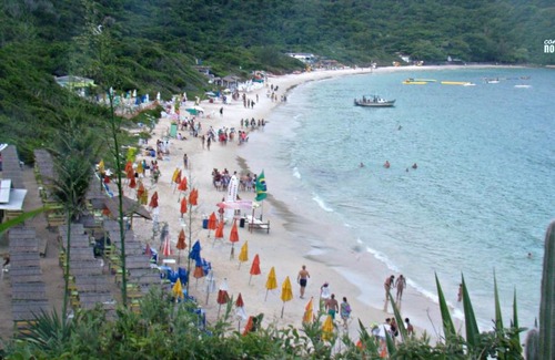 Taio House | Linda Suíte perto da Praia do Forno