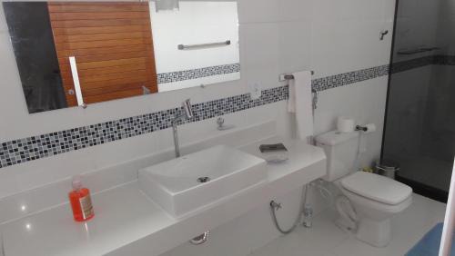 Taio House | Linda Suíte perto da Praia do Forno