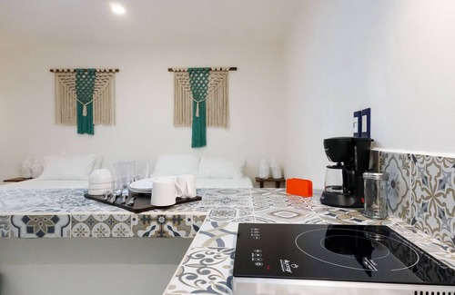 Luis Donaldo Colosio Hotel | Linda Vecindad Playa del Carmen
