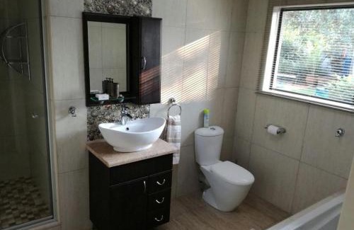 Linden Apartment | Linden Garden Flat