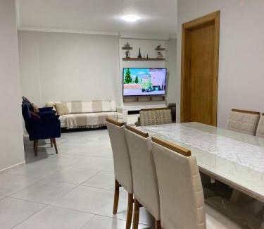 Tupi Apartment | Lindo Apartamento Padrão 140 m2 3 quartos e 2 suítes Vila Tupi Praia Grande