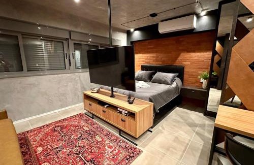 Vila Jardim Apartment | Lindo Loft próximo ao Iguatemi