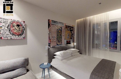 Tel Aviv Hotel | Link hotel & Hub By Dan Hotels