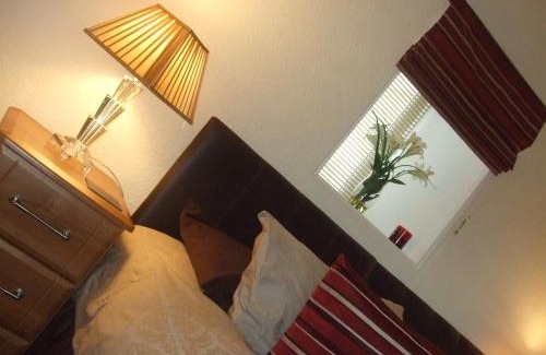 Lossiemouth Bed & Breakfast | Links Lodge