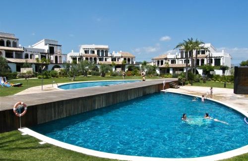 L'Ampolla House | Lirio