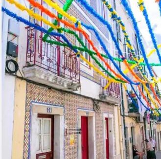 Santos Apartment | Lisbon Charming Santos Apartment w/Patio