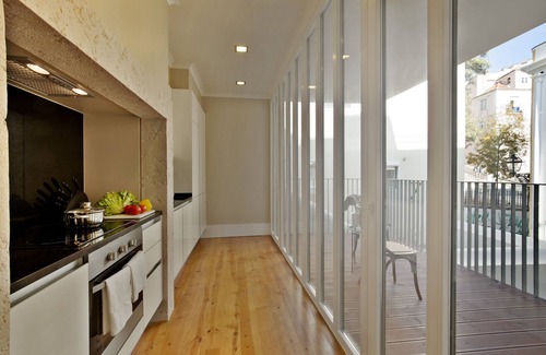Misericordia Apartment | Lisbon Five Stars Apartments - Bica 246