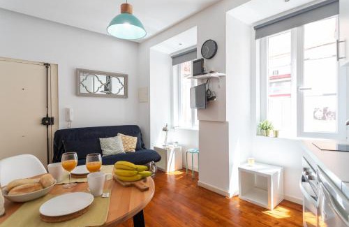 Sao Cristovao e Sao Lourenco Apartment | Lisbon Mouraria Apartment