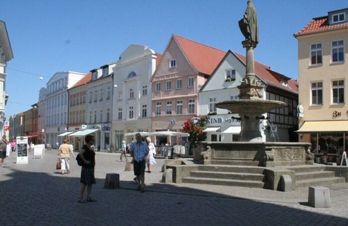 Guestrow House | listed holiday home in the old town of Güstrow - with 3 stars ***