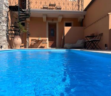 Sokraki Apartment | Lithari Suites