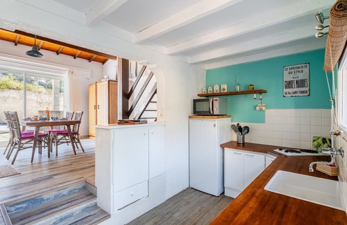 La Ciotat Ski Chalet | Little Briandière. House, Air con, garden, WIFI