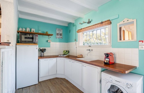 La Ciotat Ski Chalet | Little Briandière. House, Air con, garden, WIFI