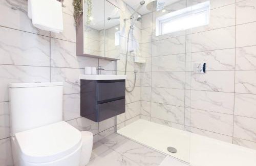 Whitstable House | Little Bright House