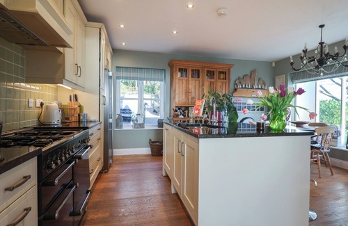 Lyme Regis Cottage | Little Cliff House