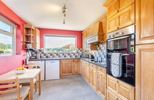Lamberhurst House | Little Copthall - Two Bedroom House, Sleeps 4
