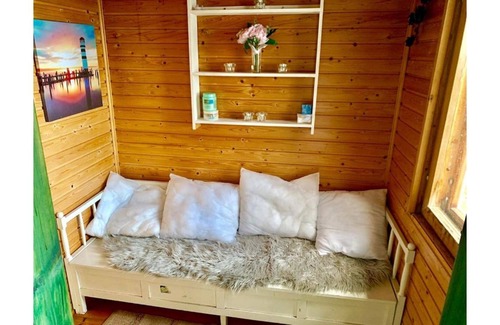 Jyvaskyla House | Little Finland- Island Retreat!