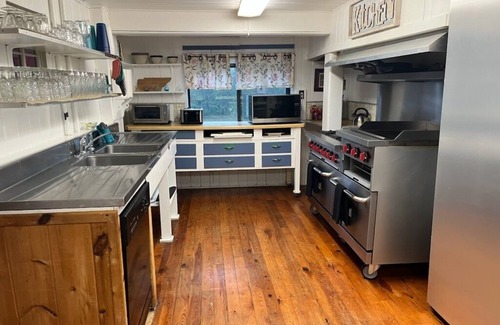 Wears Valley Cabin | Little Greenbriar Lodge 13 Bedroom Cabin by RedAwning