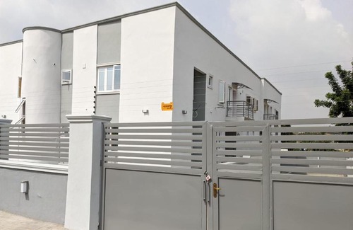 Ibadan Apartment | Little Luxuries